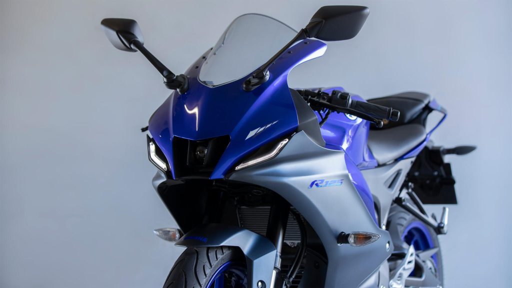 Yamaha introduces new visual Sport Pack for the YZF-R125
